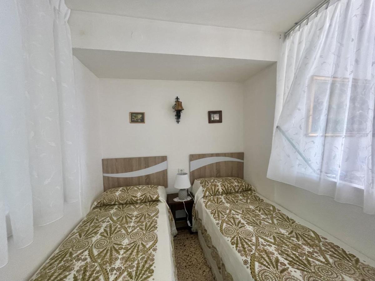Eleven Caballos Apartment بينايدورم المظهر الخارجي الصورة